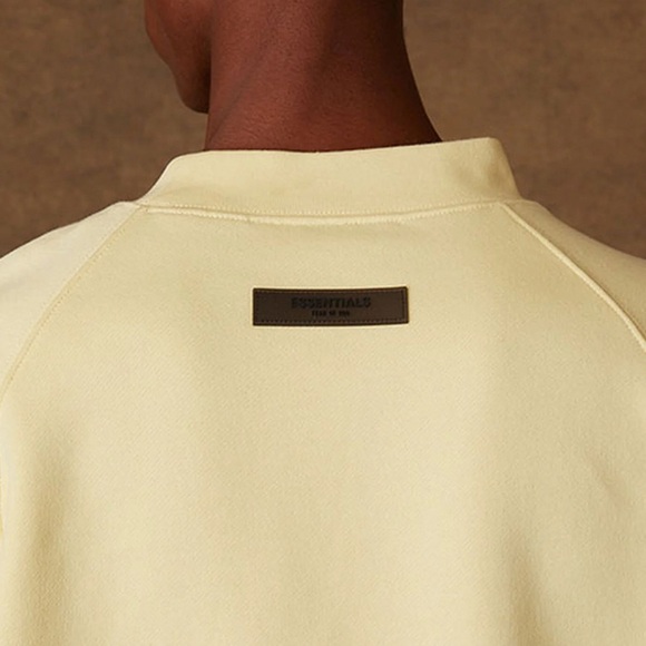🔥Fear of God Essentials Canary Crew Neck Sweatshirt🔥 - Picture 5 of 6